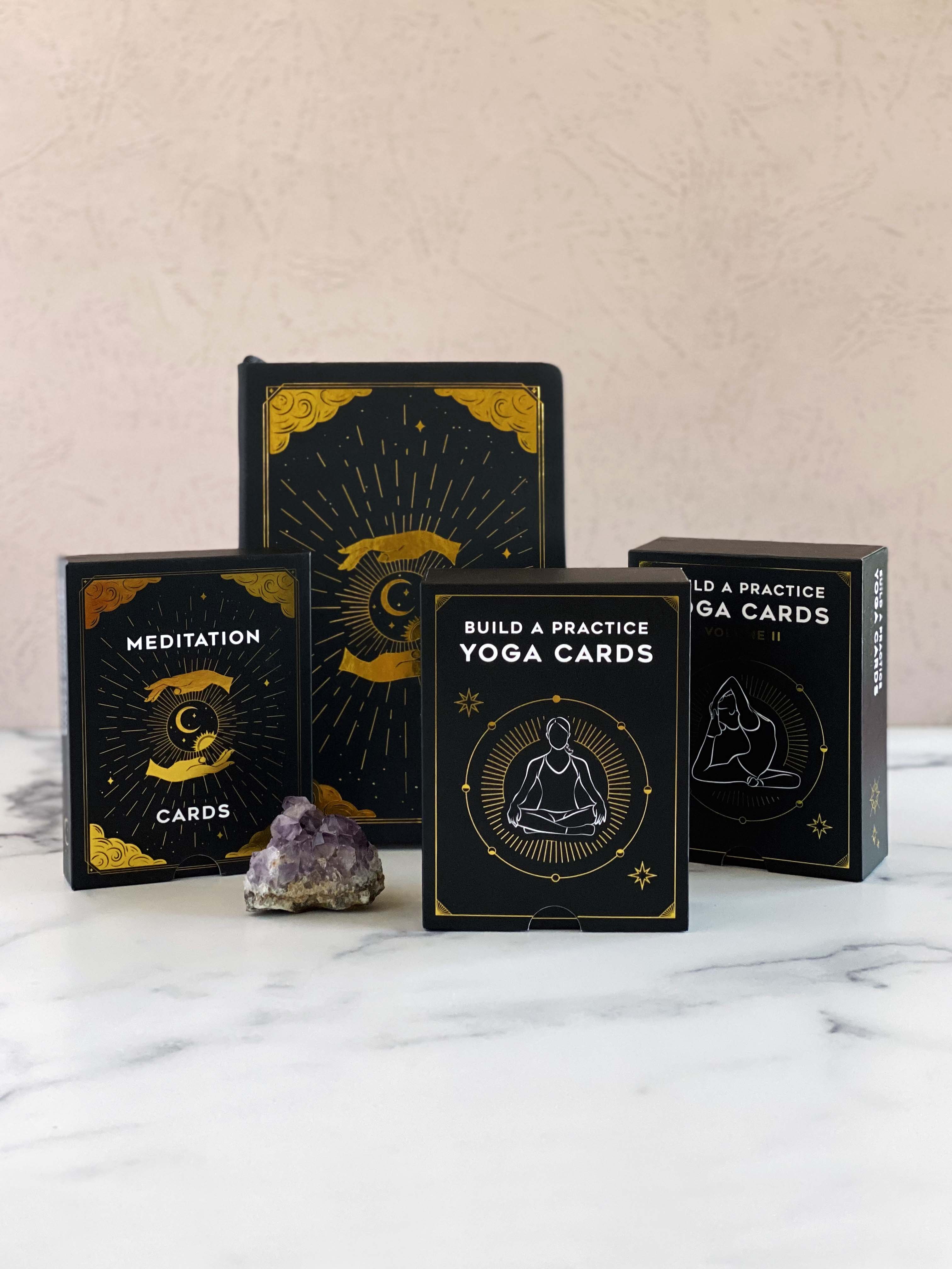 The Yoga Box - A Card Deck: 50 asana cards to perfect your poses